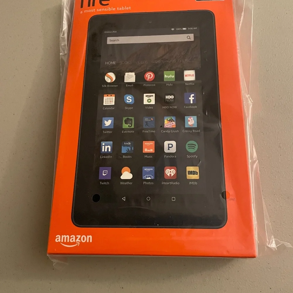 NIB Amazon 7 Inch Fire Tablet 8GB BLACK 5th Generation